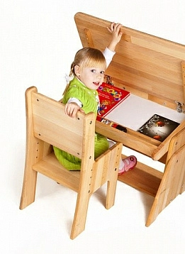 Парта-мольберт Школярик с пеналом С-470 (70 см)